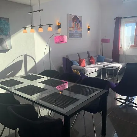 Prázdninový dům Wellness And Cosy Ronquieres *